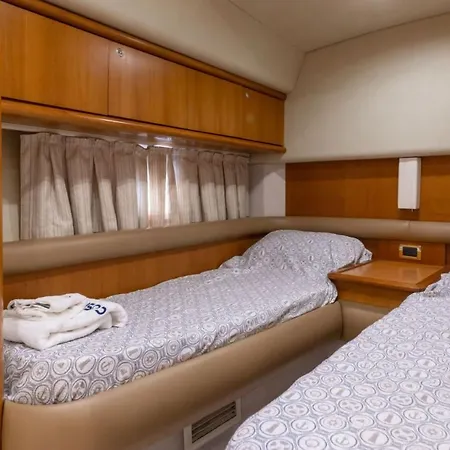 보트호텔 Ea Antalya Yatch *